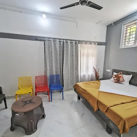 The Aruj Home Stay Kolhapur Exterior photo